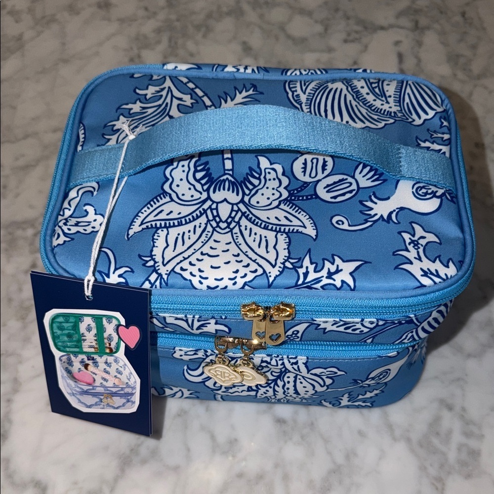 Roller Rabbit x Target Floral Vines Soft Sided Vanity Case